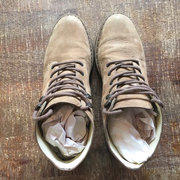 Vintage Cole Haan Country Chukka Ankle Boot Womans 6.5 M Brown Suede Lace Up - Picture 6 of 10